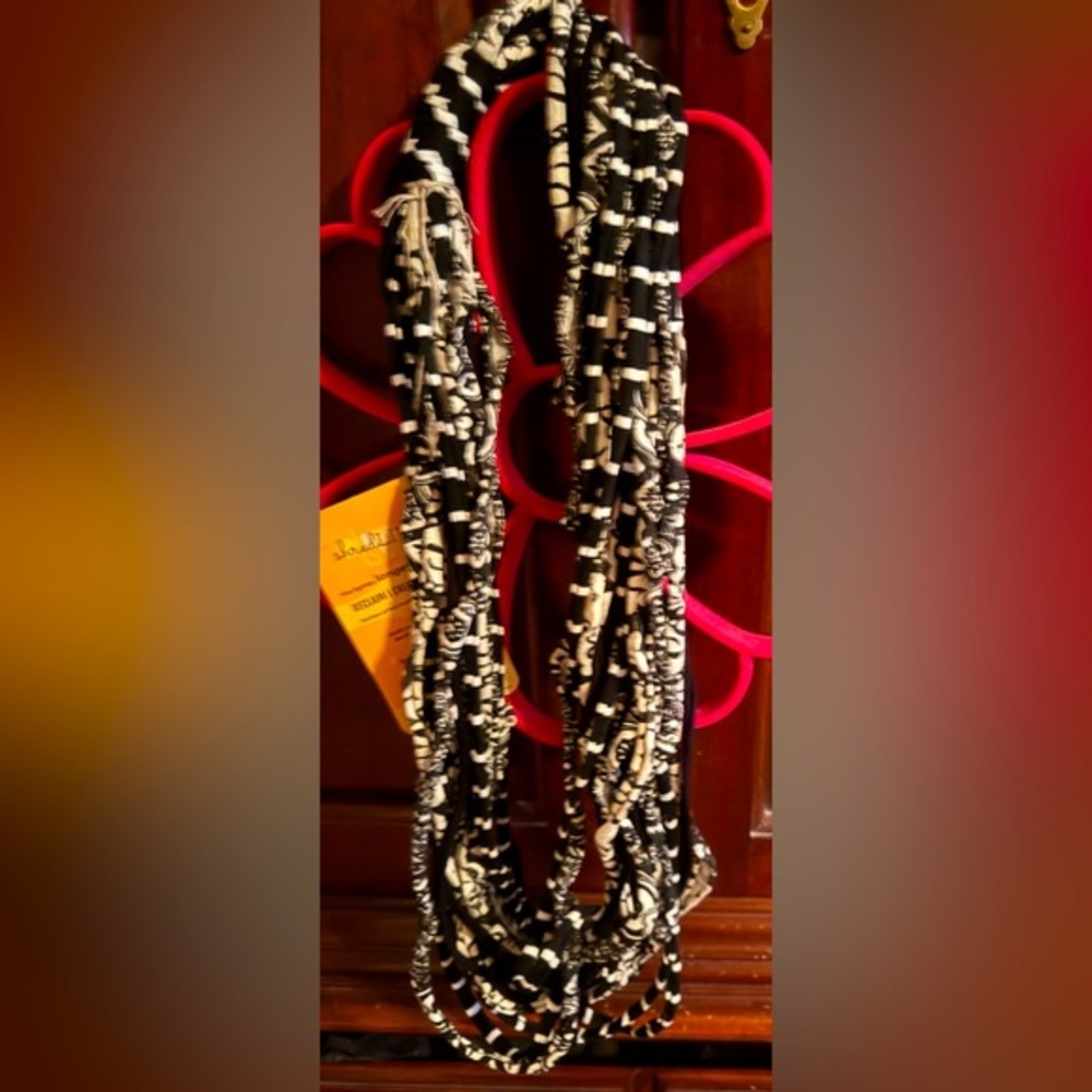 Black and White Patterned Donatella Shreds Scarf necklace NWT